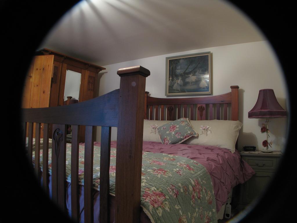 Ellie'S Place On City Park Лонсестон Номер фото