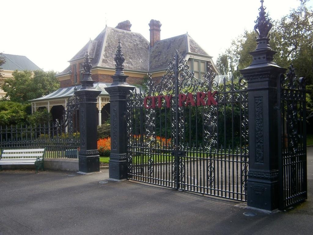 Ellie'S Place On City Park Лонсестон Номер фото